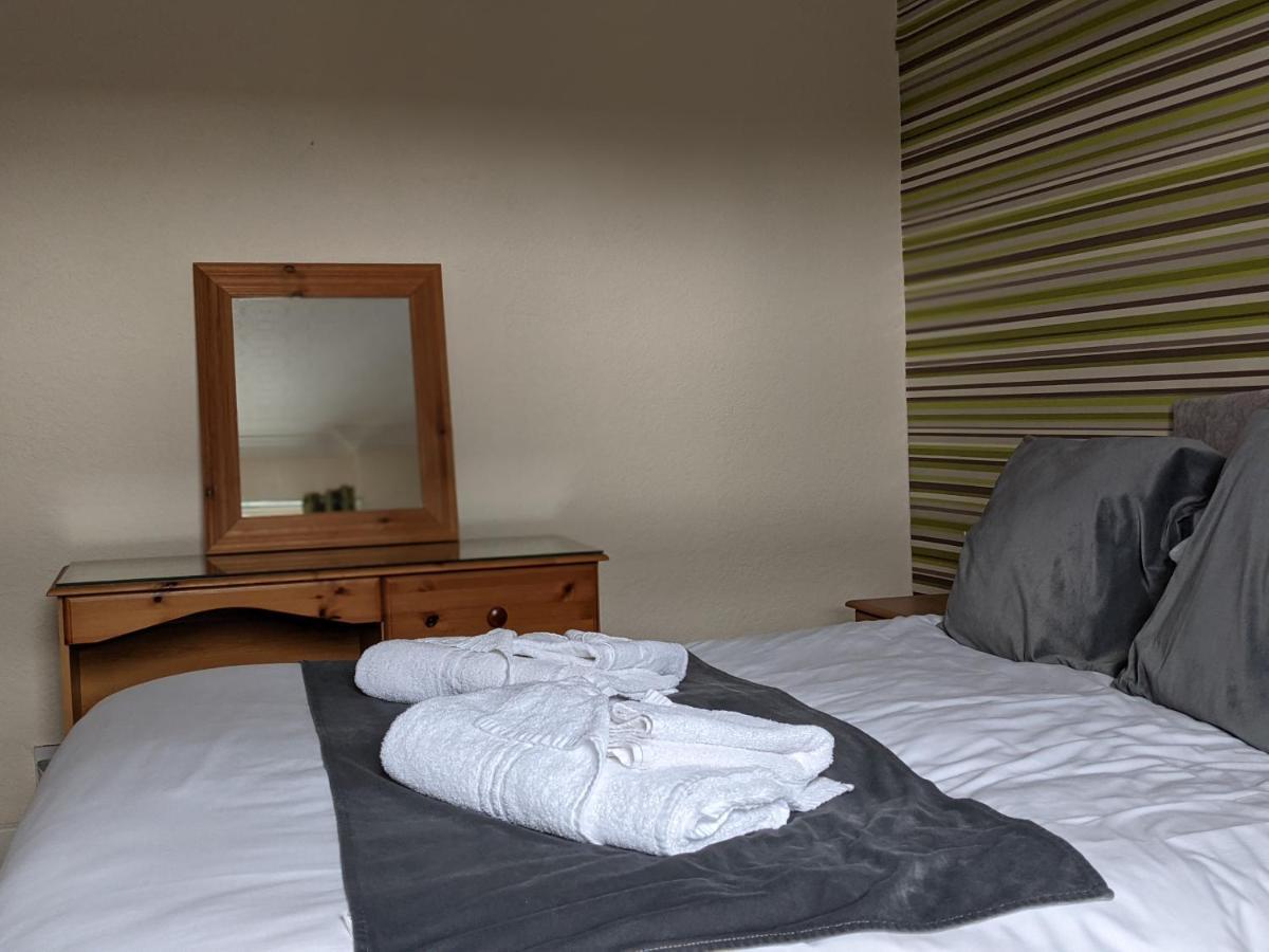 Crown Hotel Langholm Quarto foto